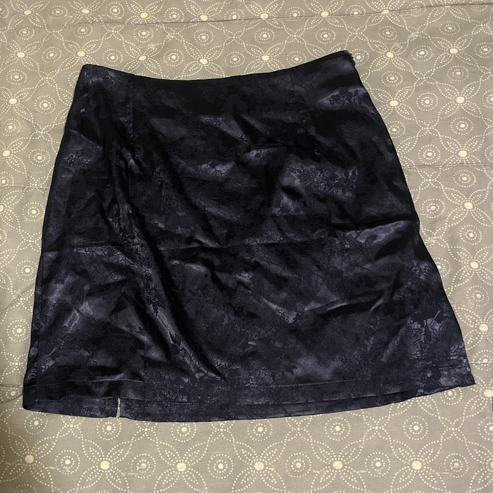 Elegant Black Women's Skirt